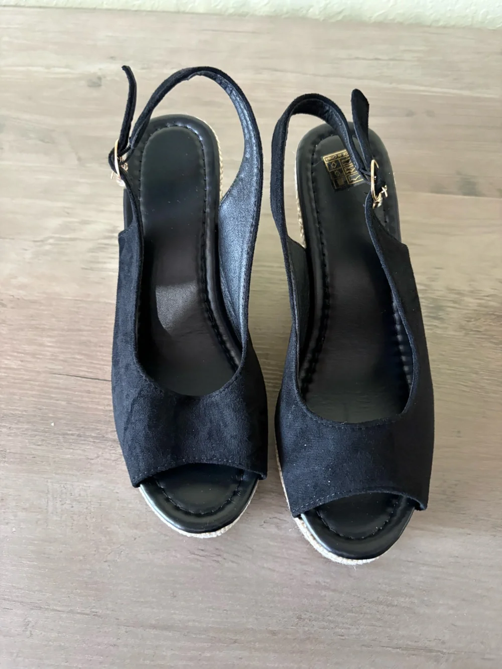NWOT Black Peep Toe Slingback Wedge Sandals Woven Platform Size 39